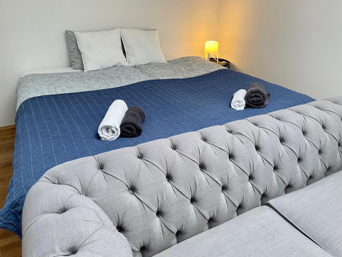Eca Rooftop Live - Private Rooms & Serviced Apartments Vienna Exterior photo